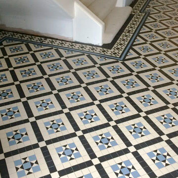 Victorian ceramic tiles - A large hallway floor is transformed with a decorative Victorian tile pattern. Gallery 151 - Victorian black, white and blue hall floor tiles