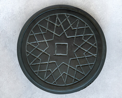 Cast iron cole hole cover with solid plate