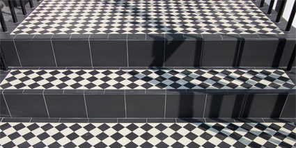 Round edged tile for step treads